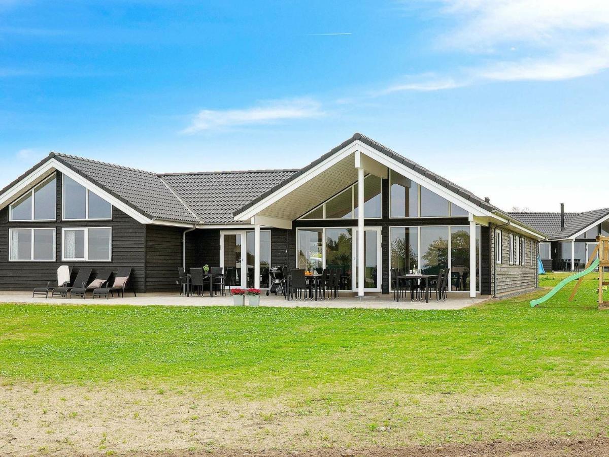 18 Person Holiday Home In โบเอนเซ ภายนอก รูปภาพ